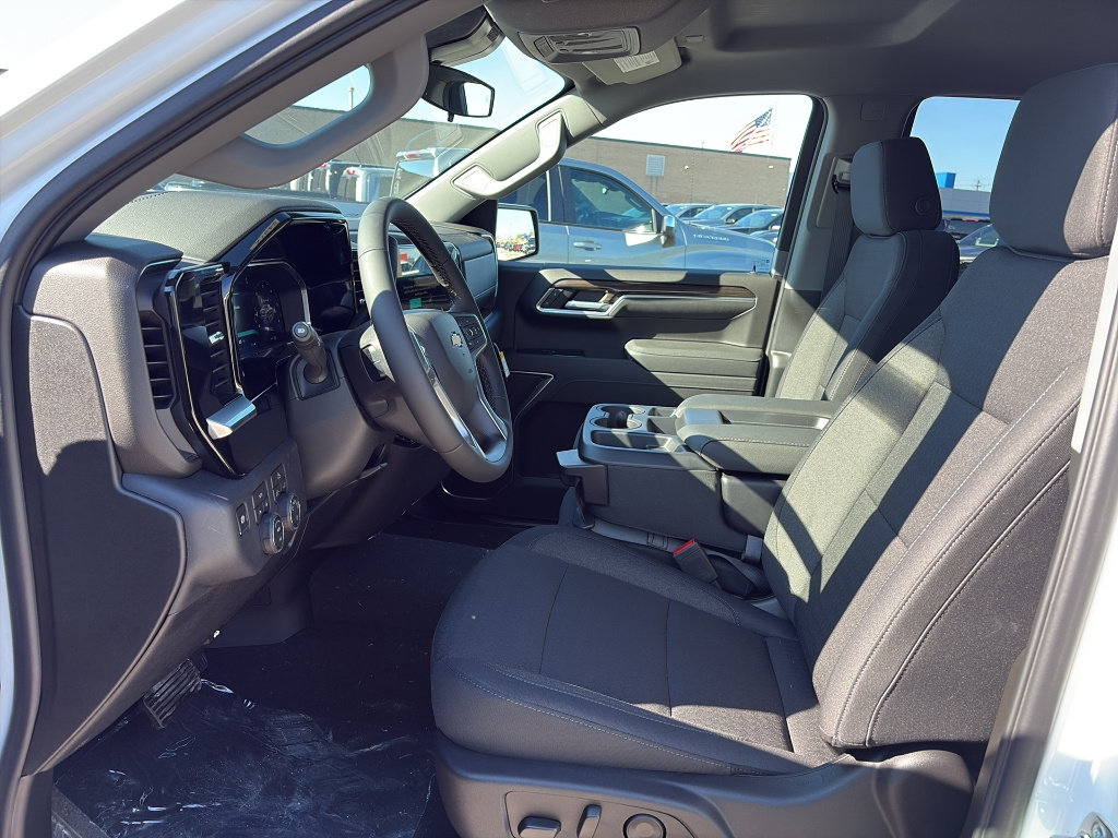 New 2026 Chevrolet Silverado 1500 LT AWD/4WD image 6
