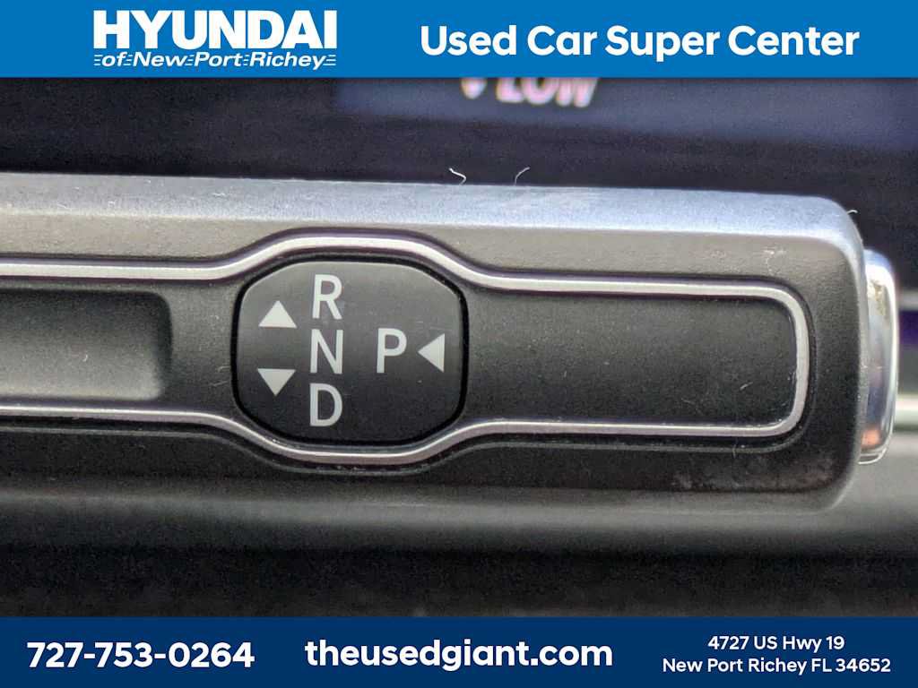 Used 2020 Mercedes-Benz GLS 450 4MATIC image 45