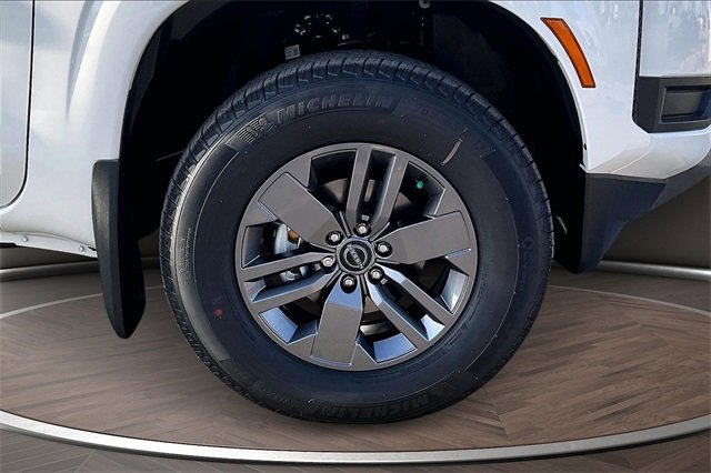New 2026 Nissan Frontier SV w/ SV Convenience Package image 11