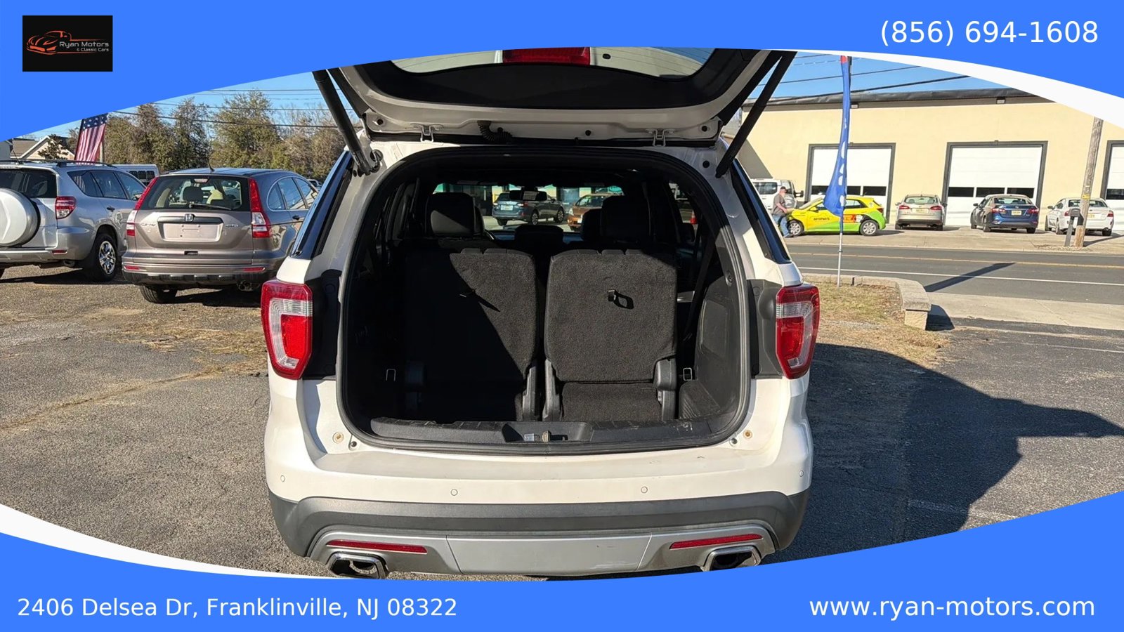 Used 2016 Ford Explorer Platinum image 27
