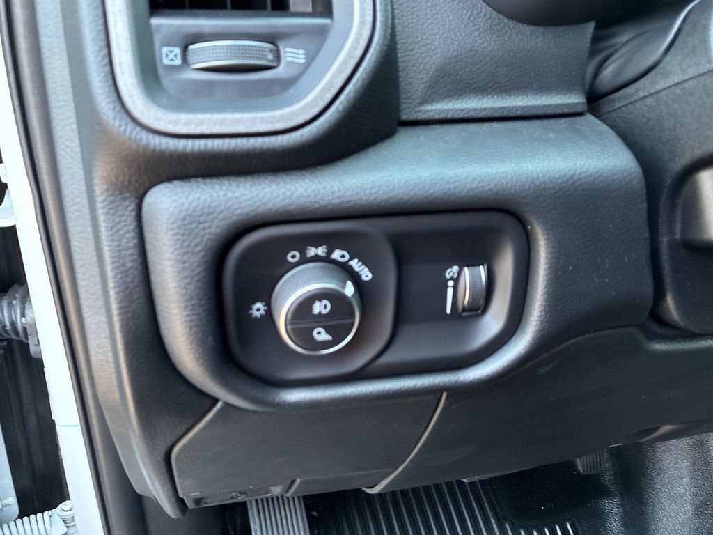 New 2026 RAM 4500 Tradesman AWD/4WD image 17
