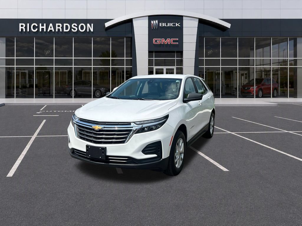 Used 2024 Chevrolet Equinox LS AWD/4WD image 1