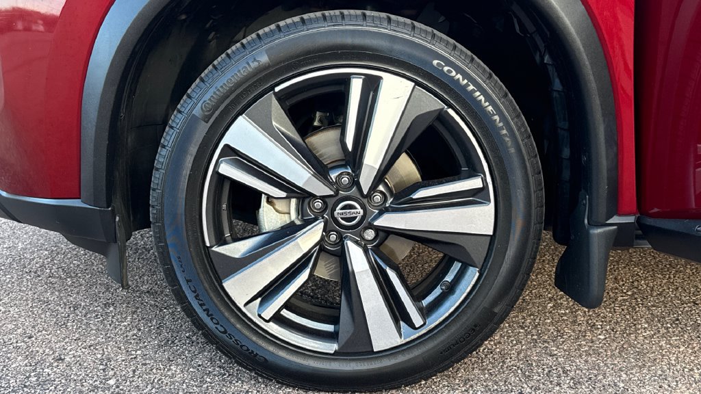 Used 2021 Nissan Rogue SL AWD/4WD image 14