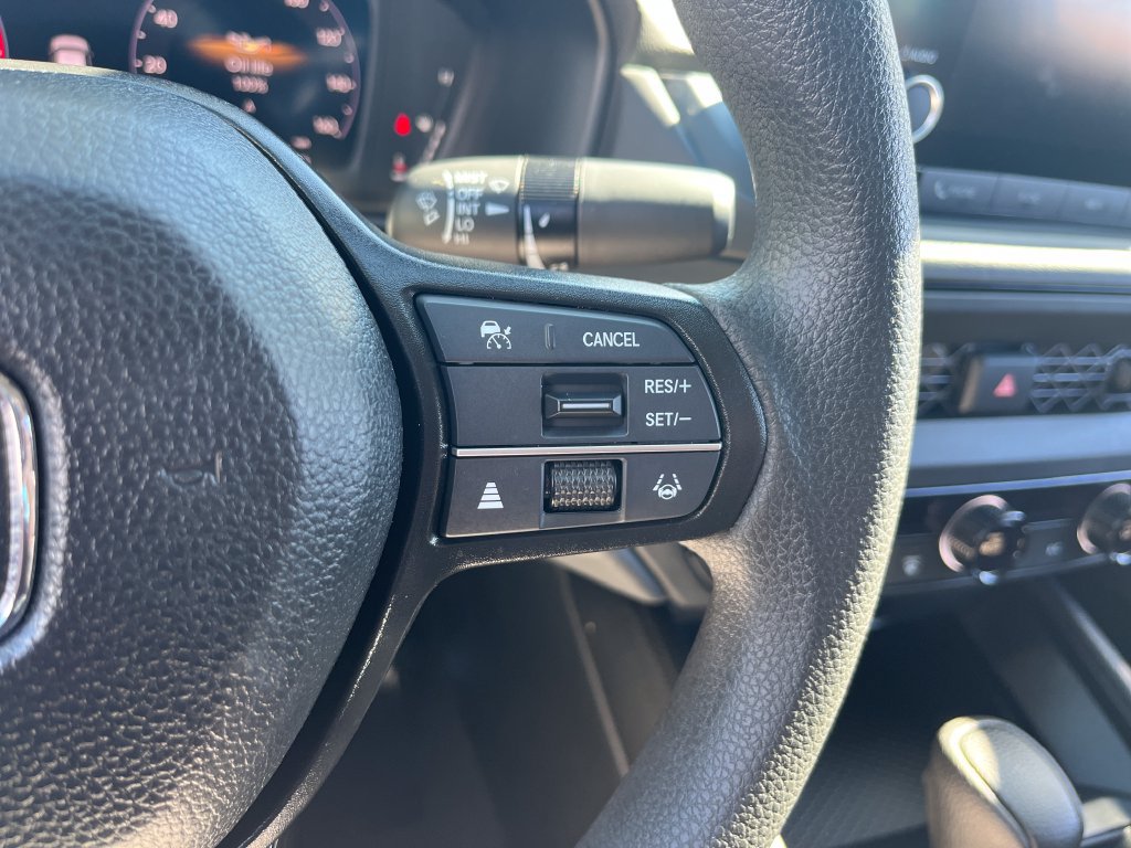 Used 2025 Honda Accord LX image 28