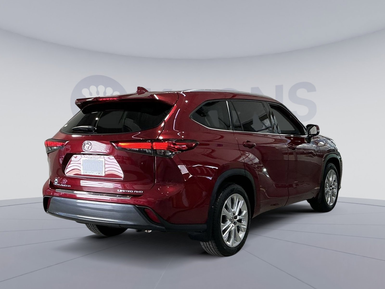 Used 2020 Toyota Highlander Limited image 16