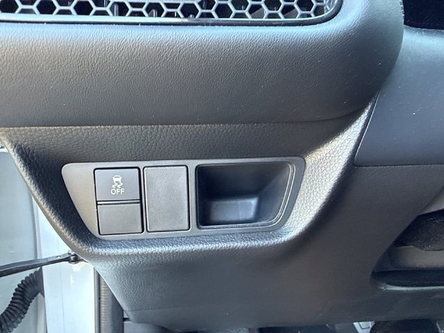 Used 2024 Honda HR-V EX-L image 11