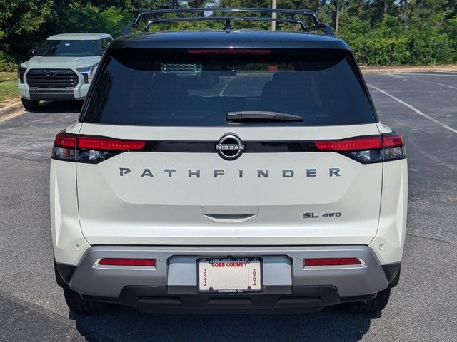 Used 2024 Nissan Pathfinder SL AWD/4WD image 6