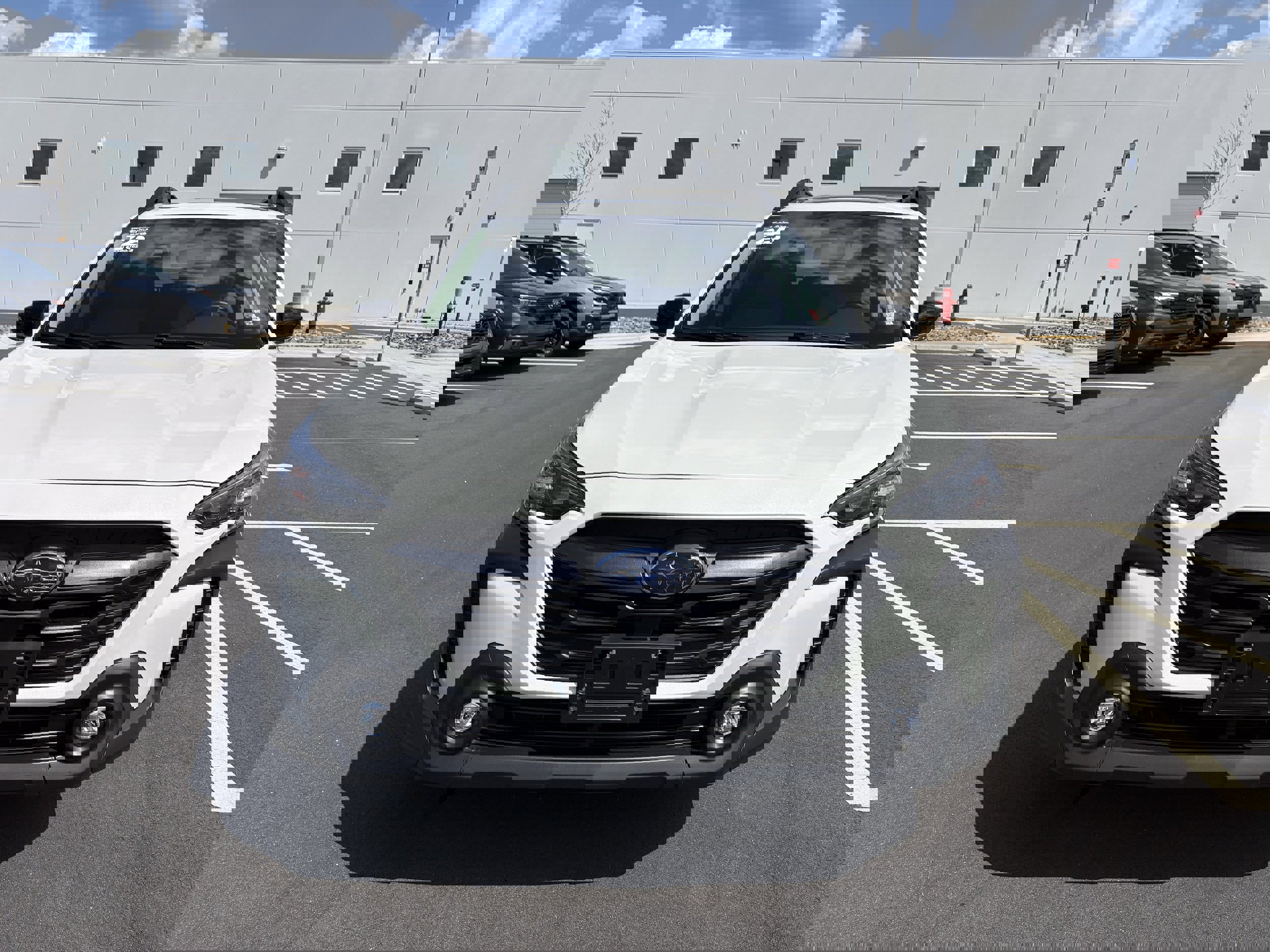 Certified 2025 Subaru Outback Premium AWD/4WD image 2