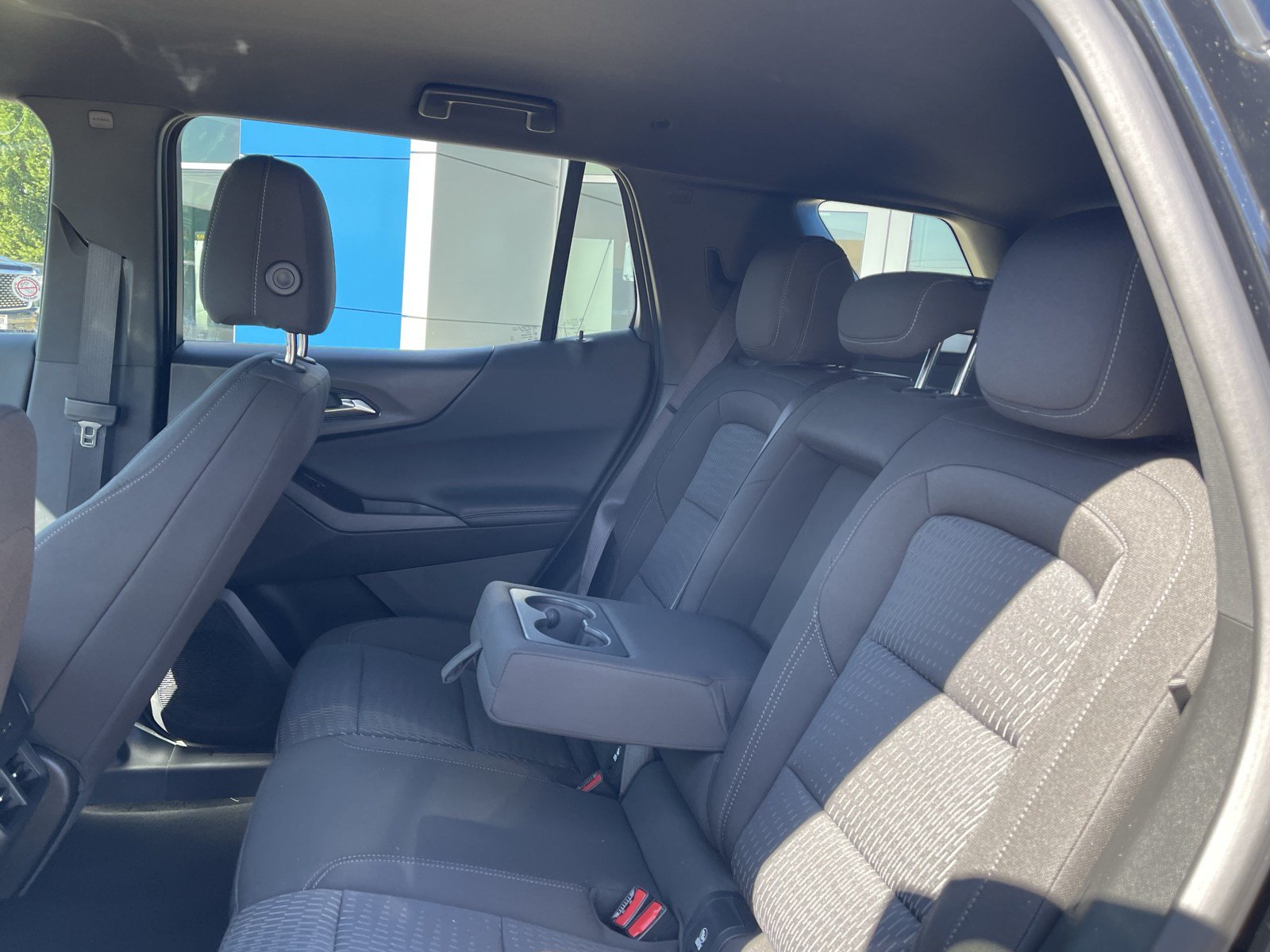 Used 2026 Chevrolet Equinox LT AWD/4WD image 15