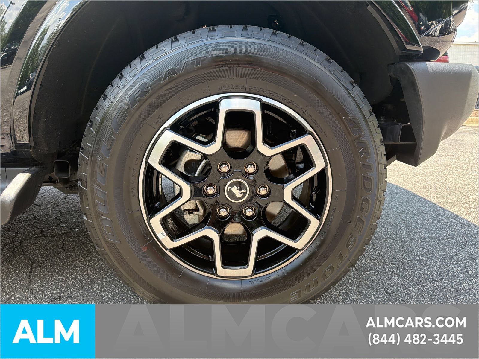 Used 2025 Ford Bronco Outer Banks AWD/4WD image 14