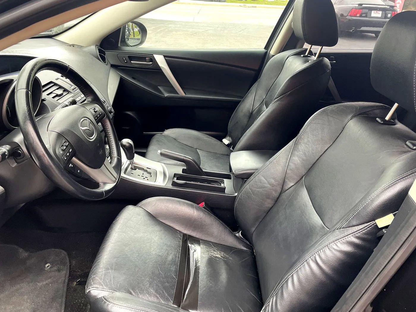 Used 2010 MAZDA MAZDA3 s Grand Touring image 9