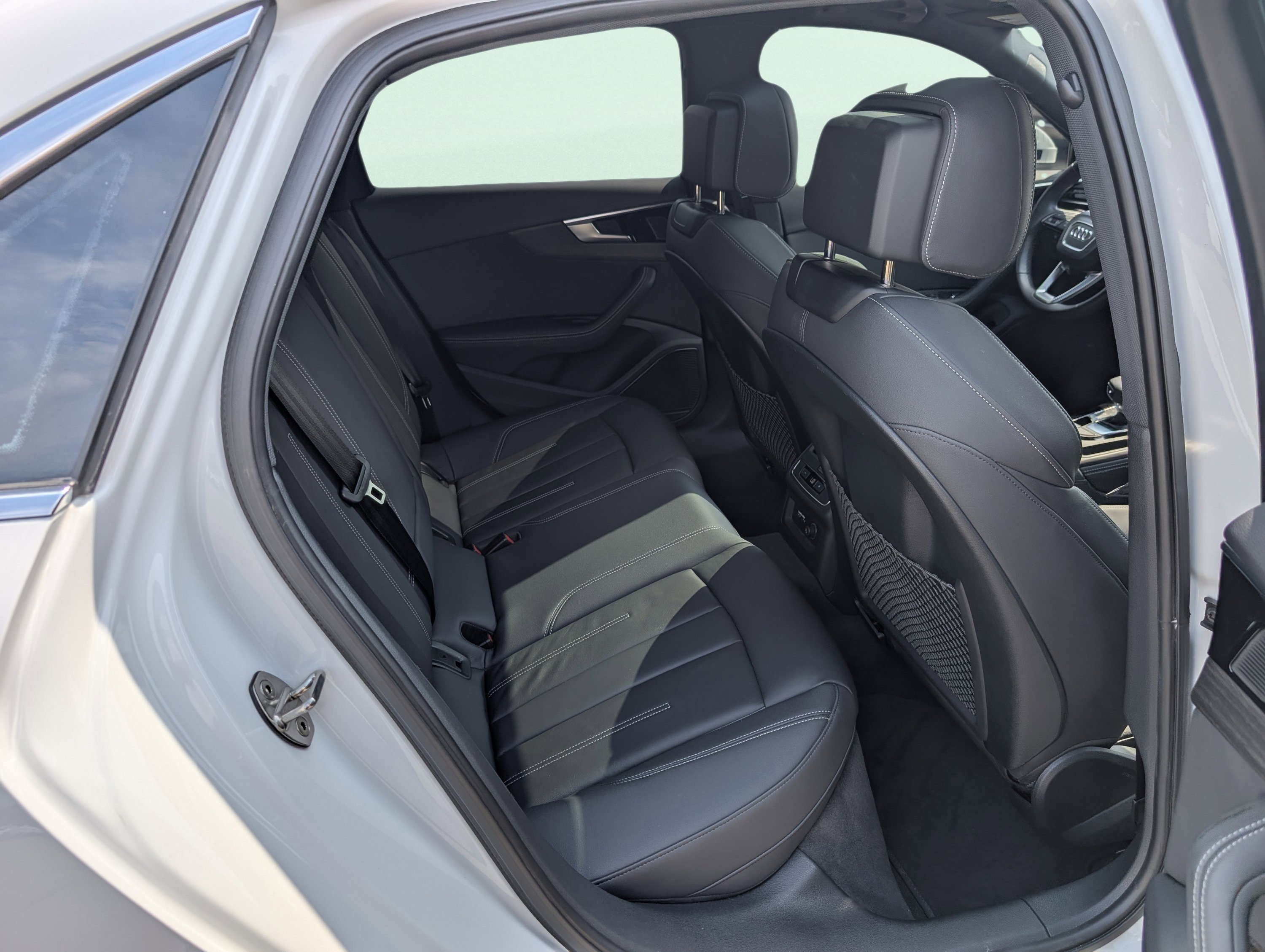 Used 2024 Audi A4 2.0T Premium Plus image 33