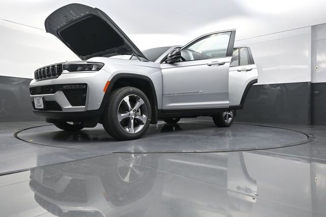 New 2026 Jeep Grand Cherokee L Limited image 31