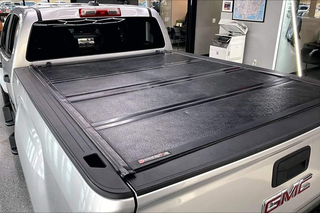 Used 2015 GMC Canyon 2WD Crew Cab image 23