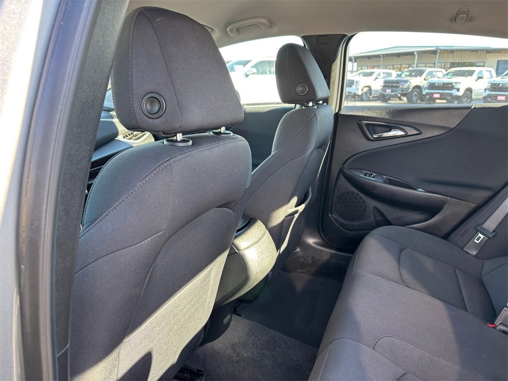 Certified 2025 Chevrolet Malibu RS image 28
