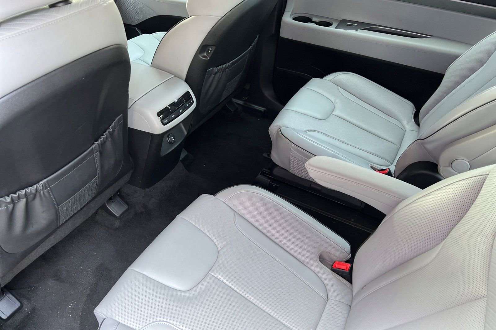 Used 2024 Hyundai Palisade SEL image 16