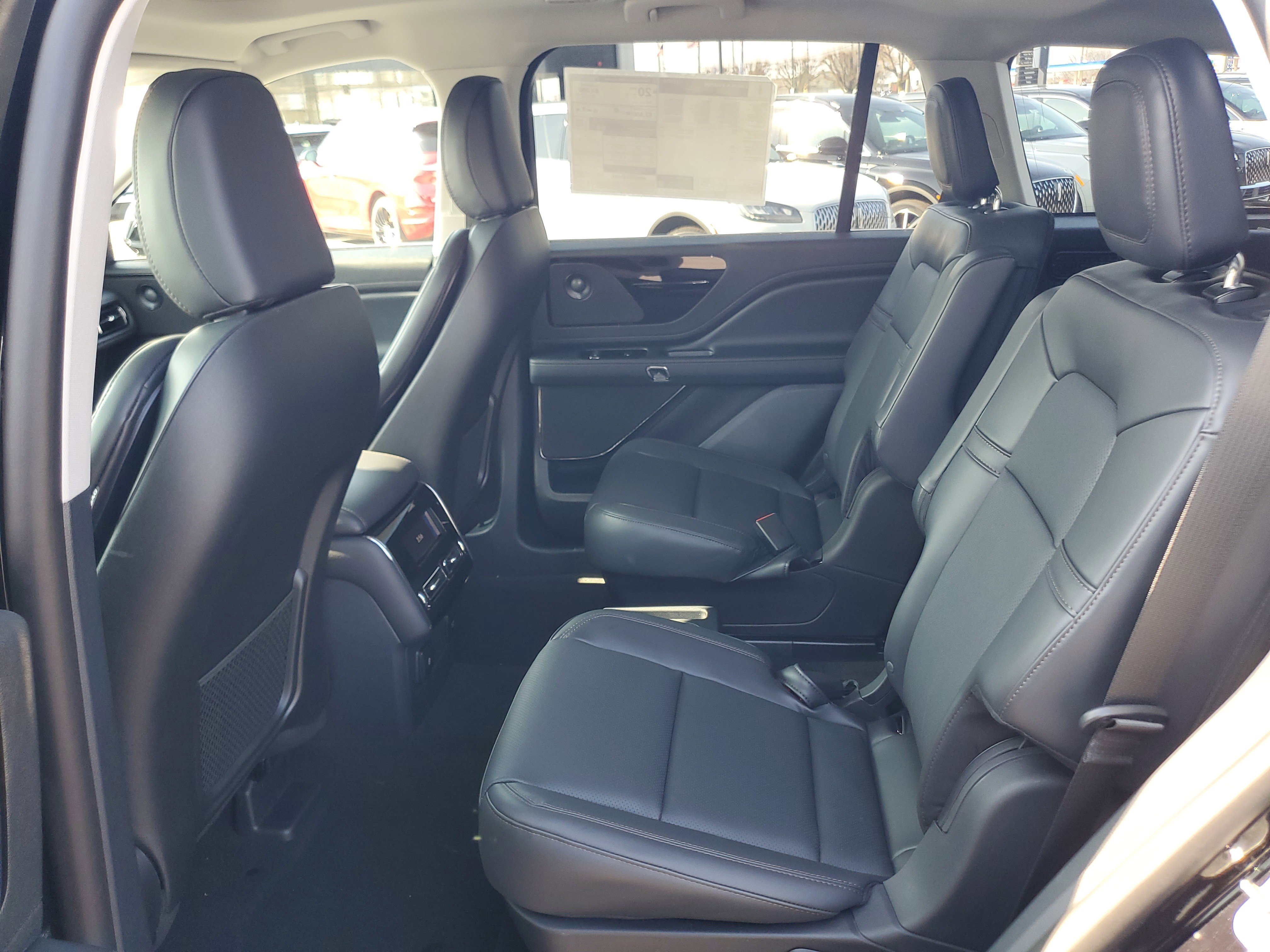 New 2026 Lincoln Aviator AWD image 23