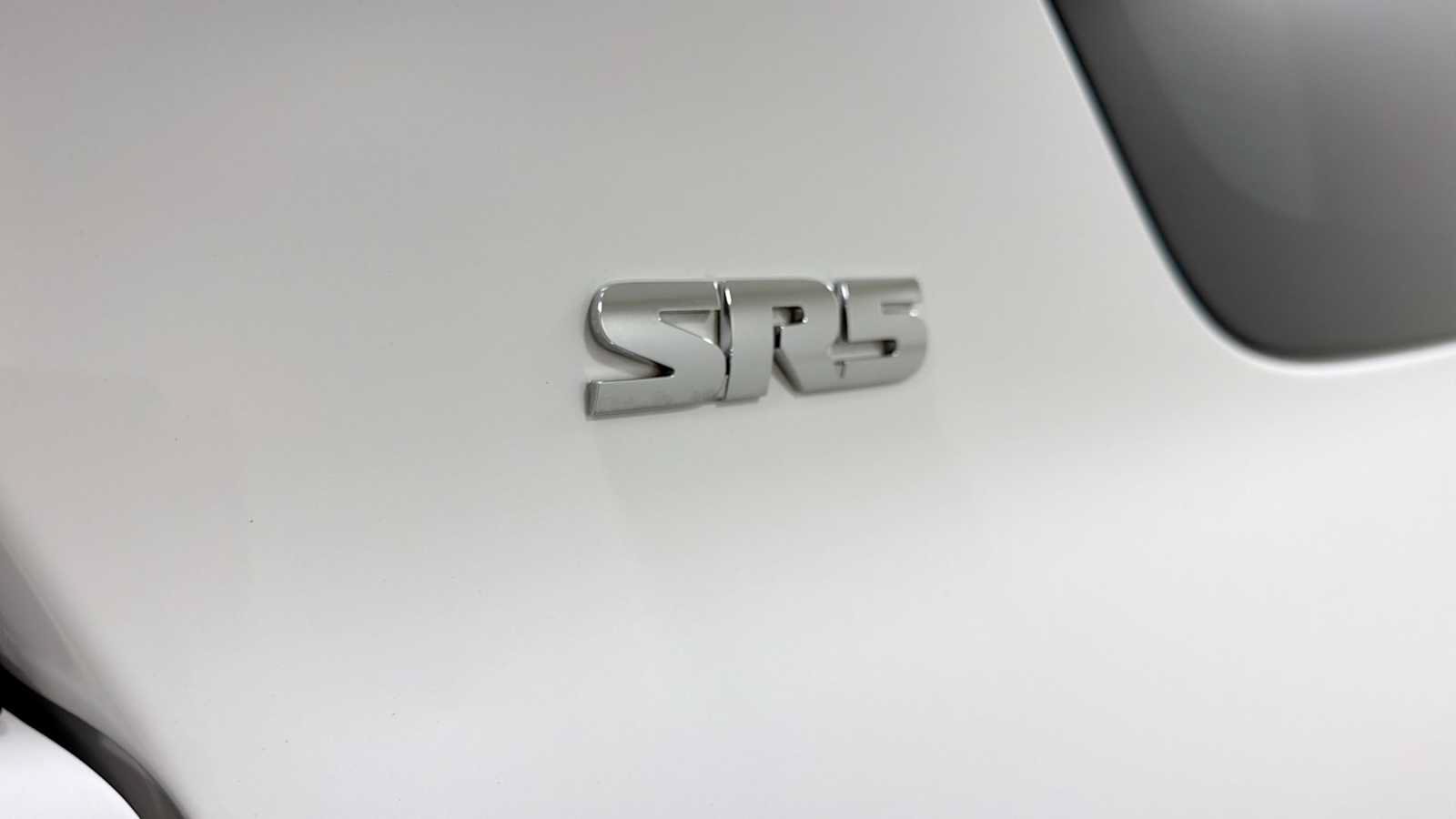 Certified 2016 Toyota 4Runner SR5 AWD/4WD image 28