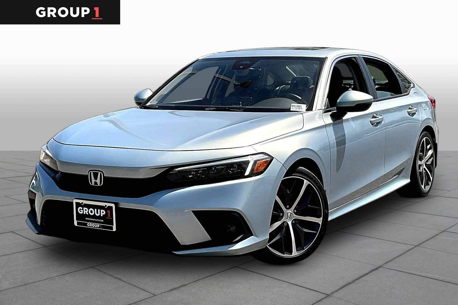 Used 2022 Honda Civic Touring image 1