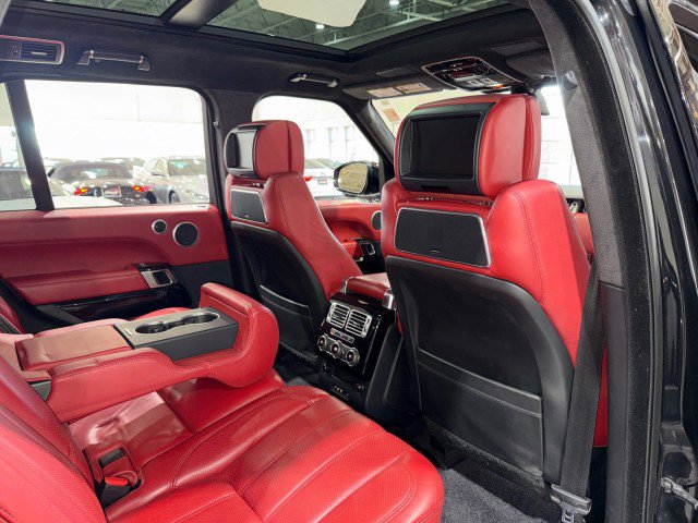 Used 2016 Land Rover Range Rover Autobiography image 59