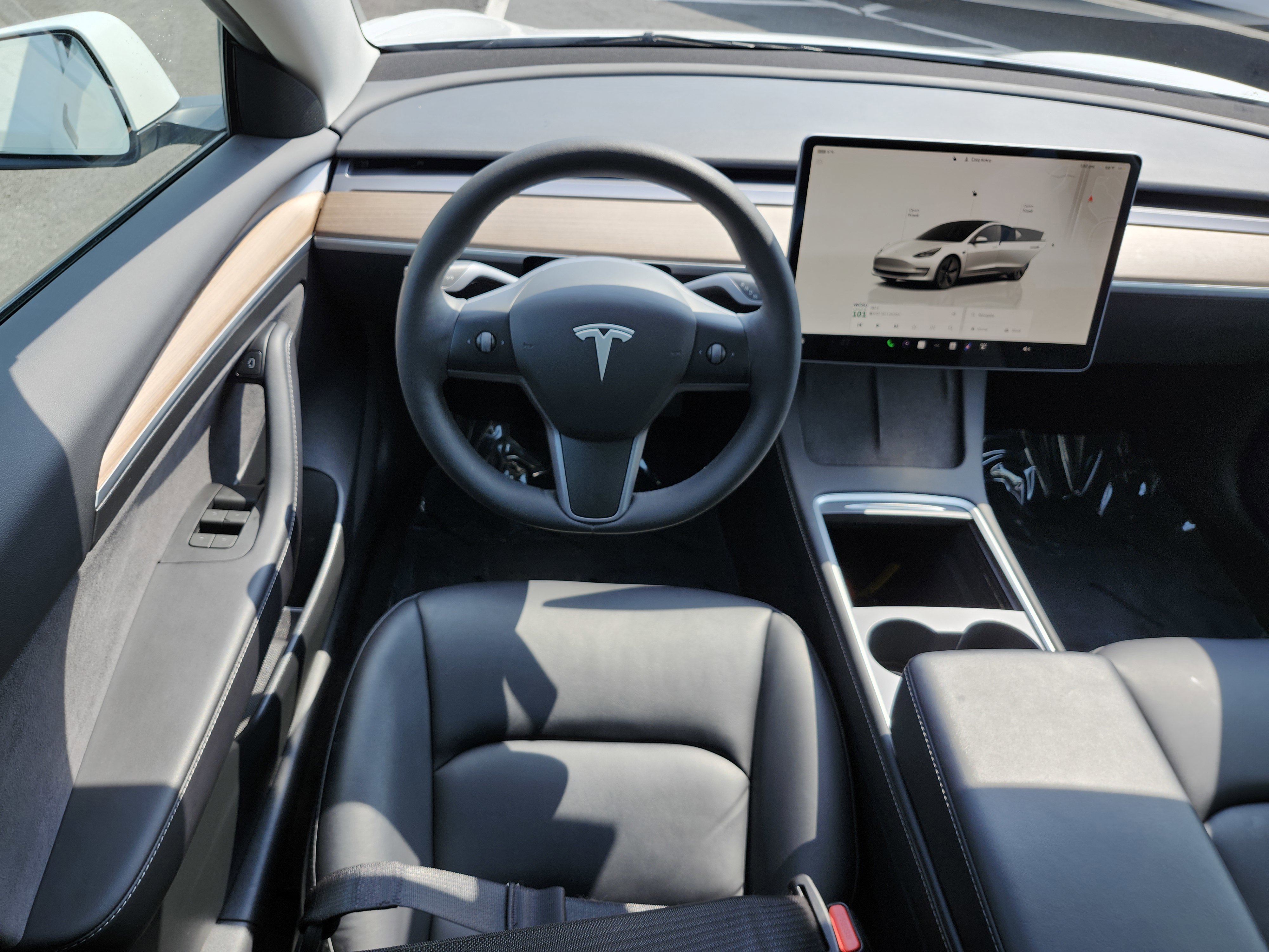 Used 2023 Tesla Model 3 Standard Range image 28