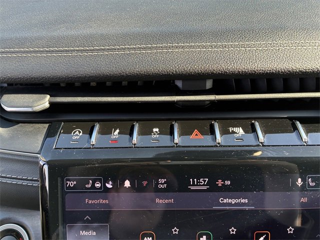 Used 2021 Jeep Grand Cherokee L Limited w/ MOPAR Finishing Package image 28