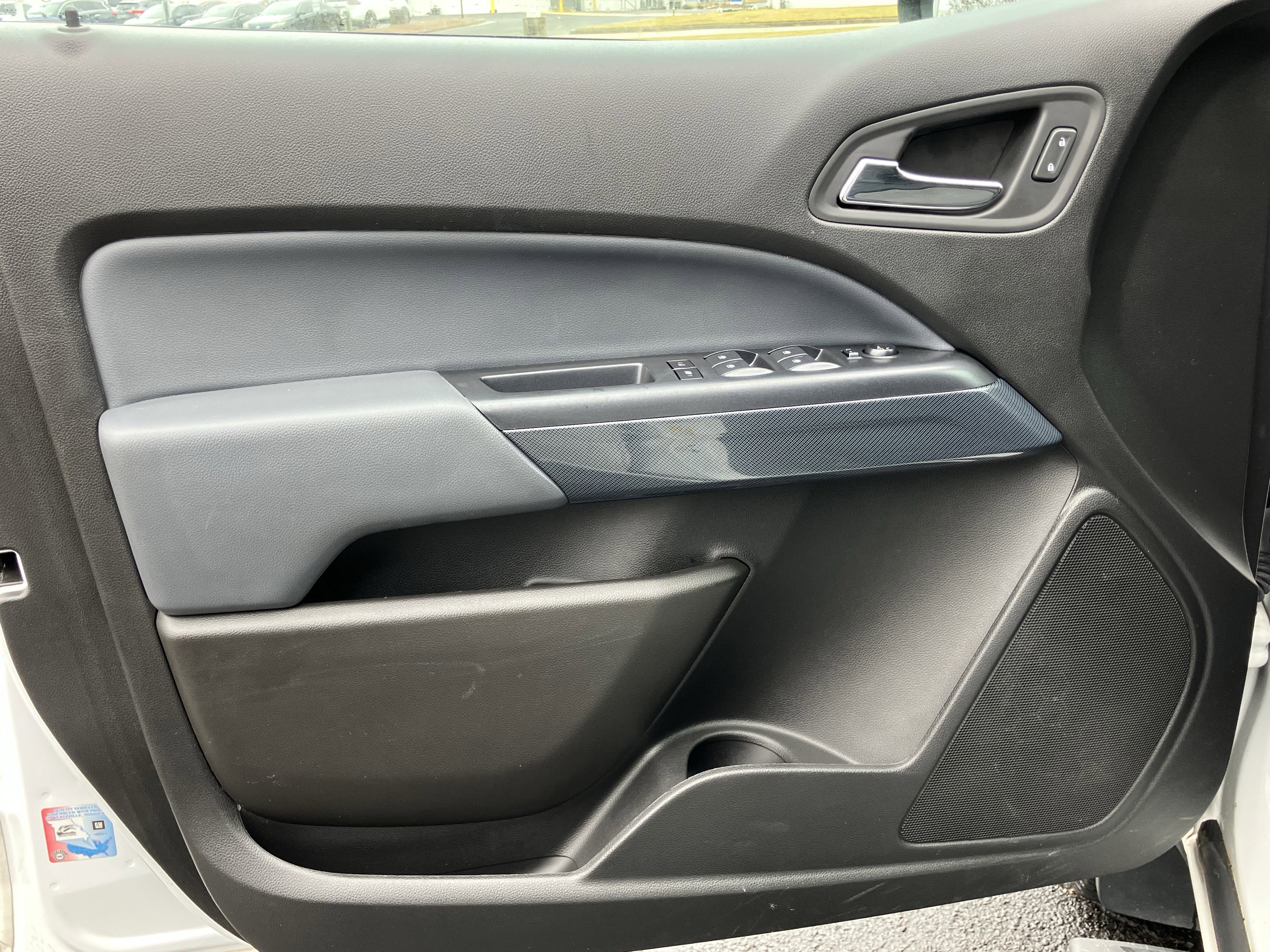 Used 2021 Chevrolet Colorado Z71 w/ Safety Package image 14