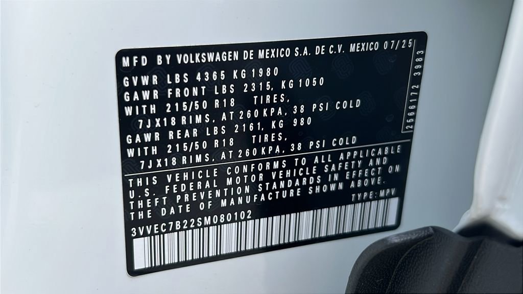 New 2025 Volkswagen Taos SE image 32