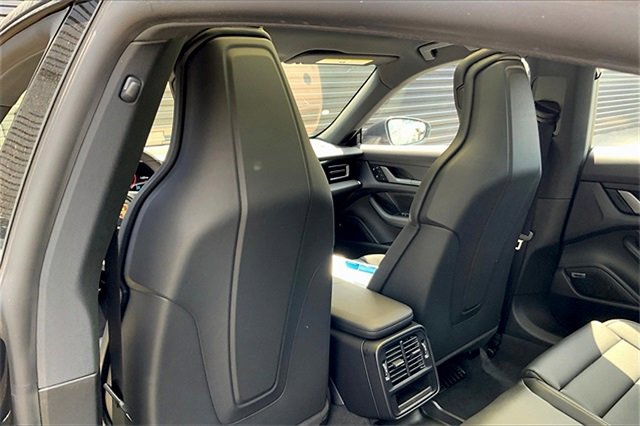 New 2025 Porsche Taycan image 25