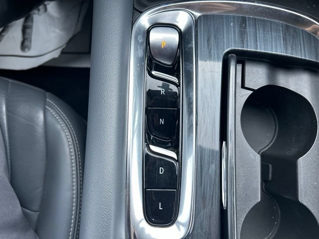 Used 2022 Buick Enclave Premium AWD/4WD image 45
