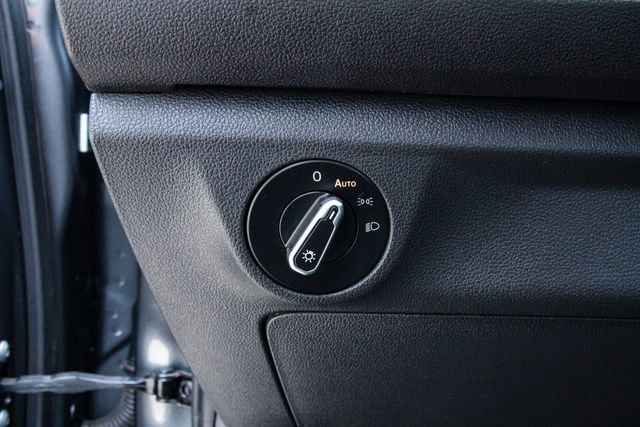 Used 2022 Volkswagen Jetta S image 16