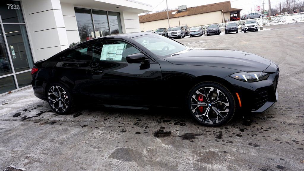 New 2026 BMW 430i xDrive Coupe w/ M Sport Package AWD/4WD image 3