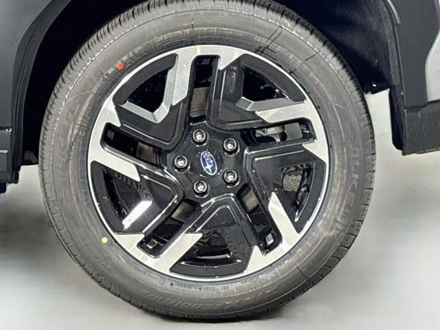 New 2026 Subaru Forester Premium AWD/4WD image 31