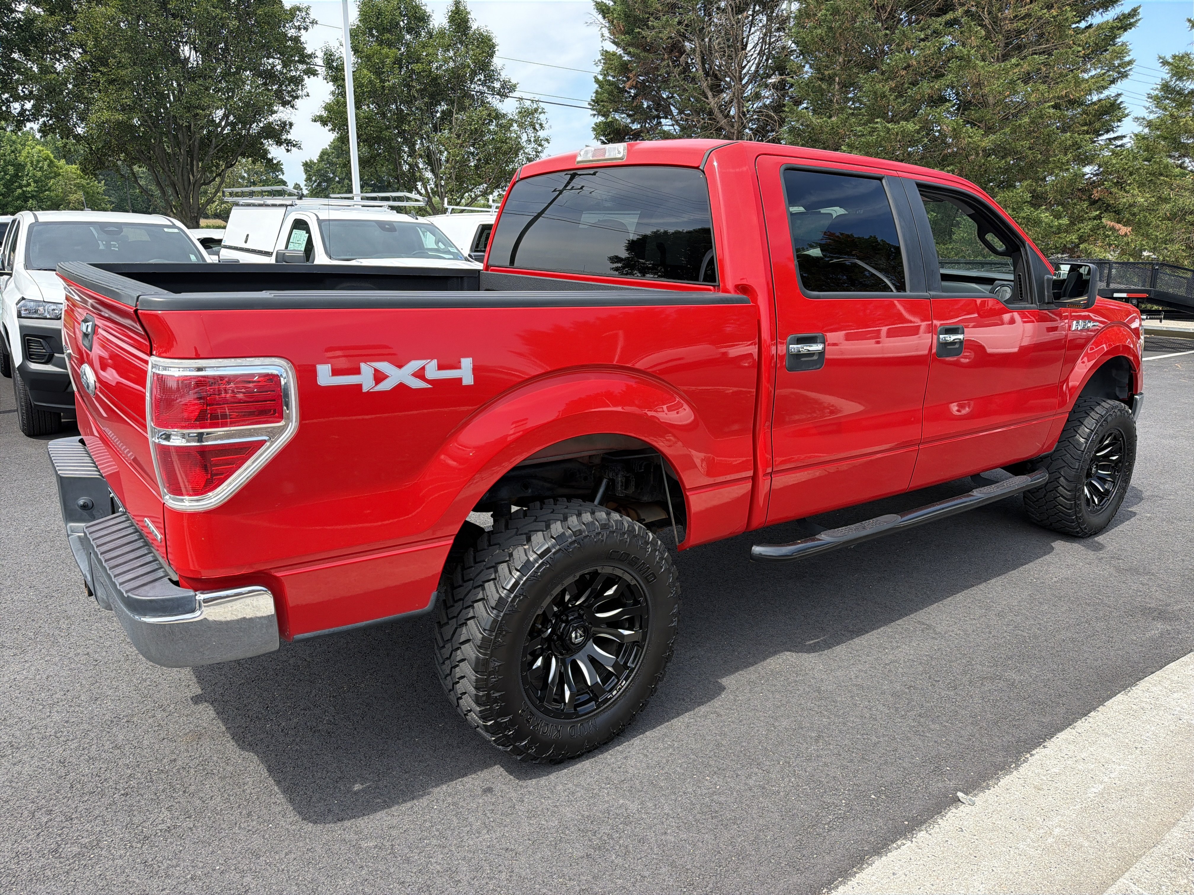 Used 2012 Ford F150 XLT w/ XLT Chrome Pkg AWD/4WD image 10