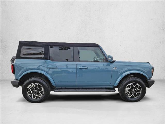 Used 2022 Ford Bronco Outer Banks image 4