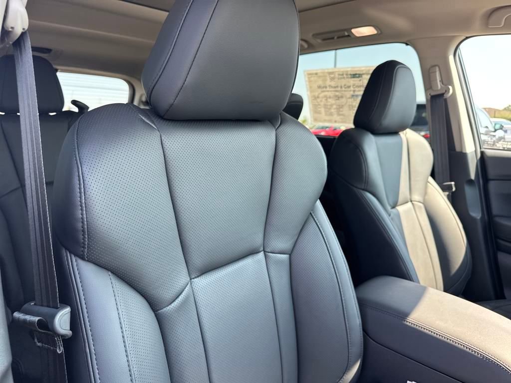 New 2025 Subaru Ascent Bronze Edition w/ Onyx Package image 31