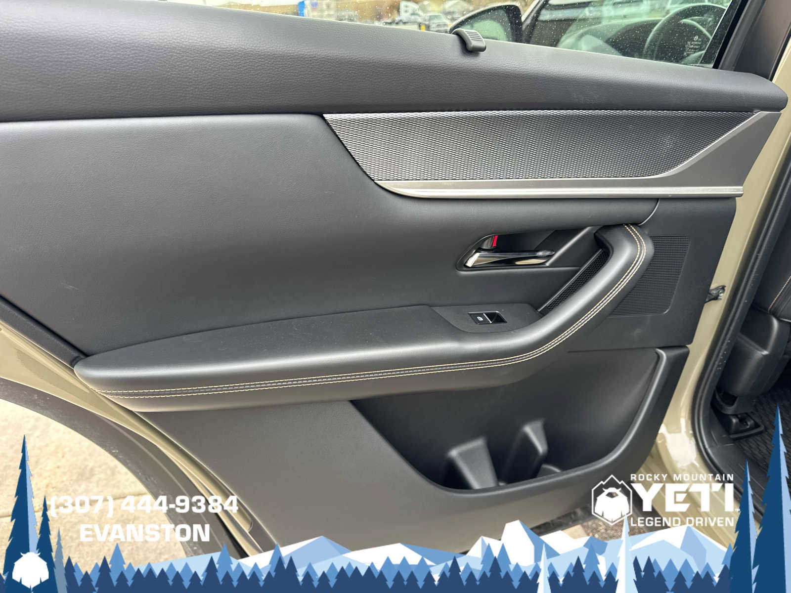 Used 2025 MAZDA CX-70 Plug-In Hybrid w/ Premium Plus image 28