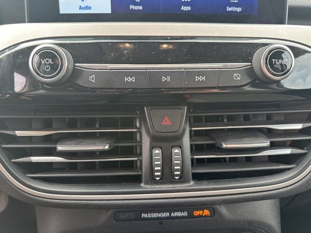 Used 2020 Ford Escape SE image 27