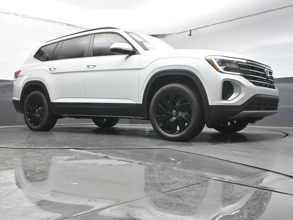 New 2026 Volkswagen Atlas SE FWD image 33