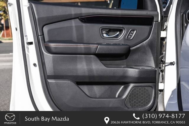 Used 2025 Honda Pilot TrailSport image 24