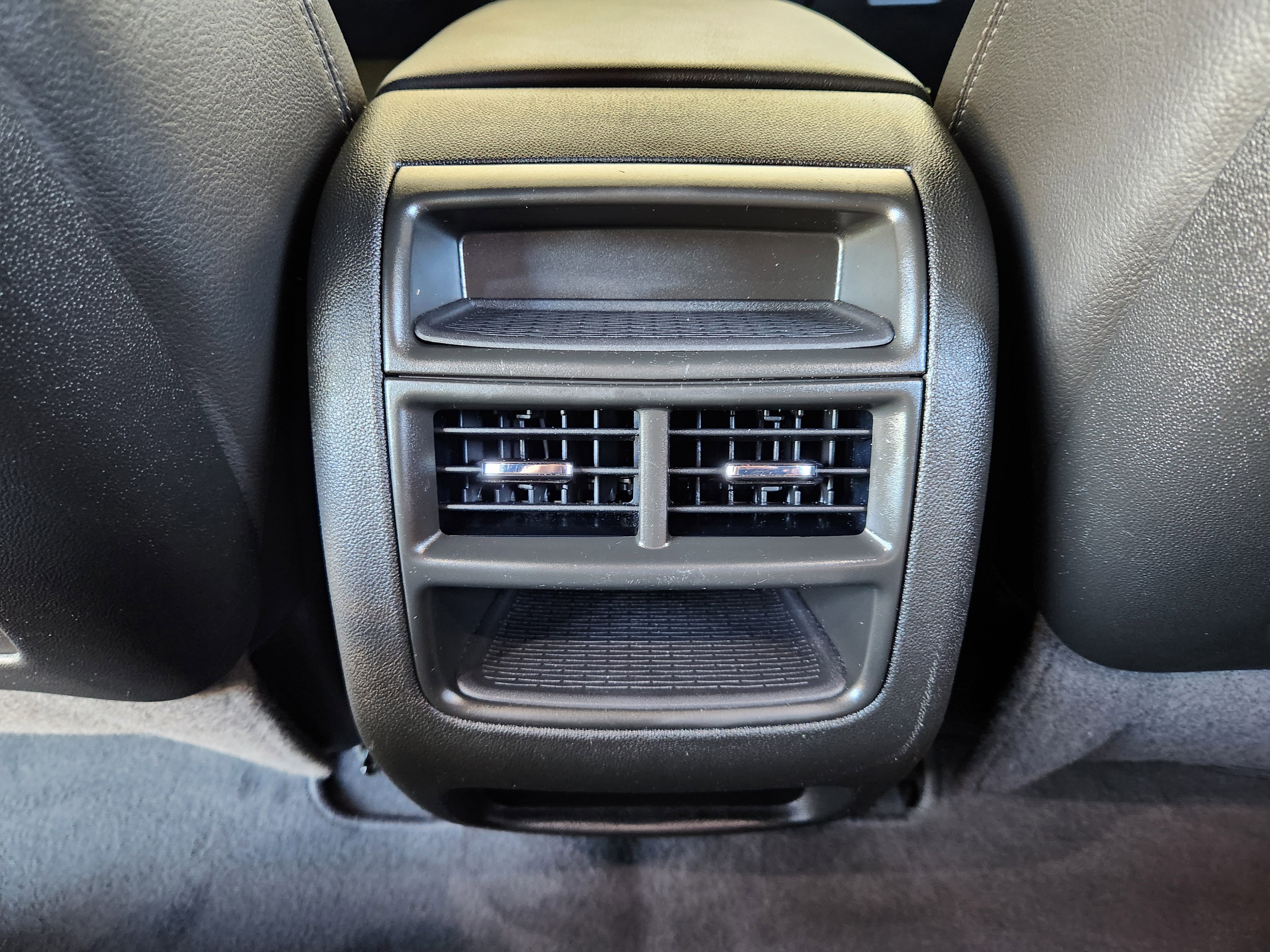 Used 2024 Cadillac XT5 Luxury image 33