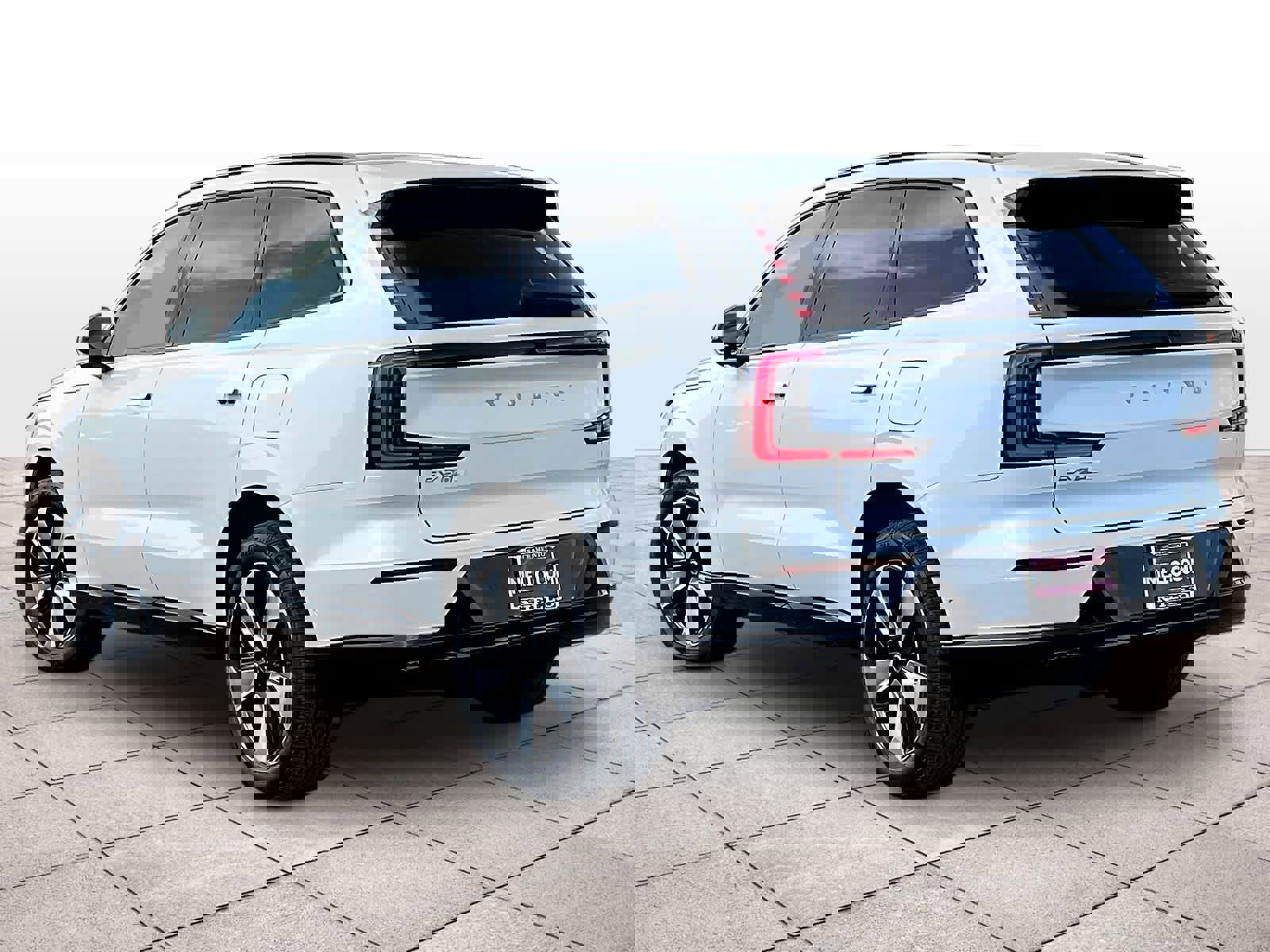 New 2025 Volvo EX90 Plus image 3