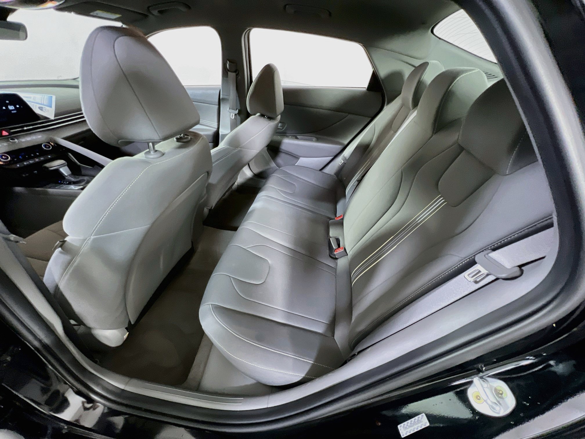 Used 2023 Hyundai Elantra SEL w/ Convenience Package FWD image 24