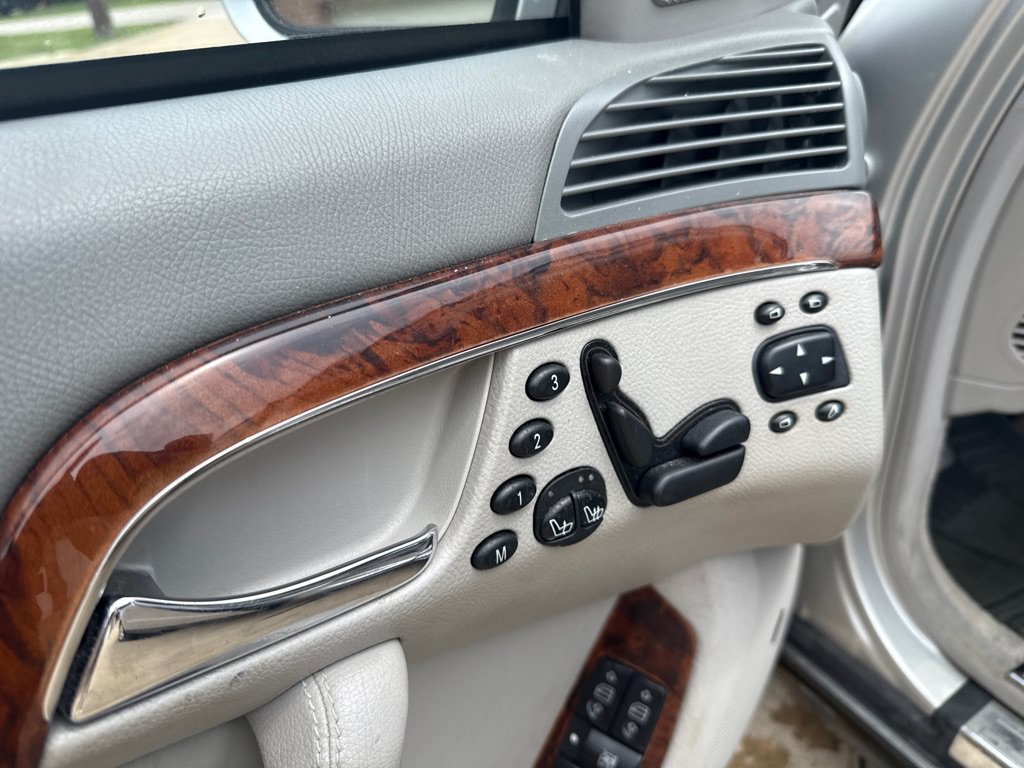 Used 2004 Mercedes-Benz S 500 4MATIC image 17