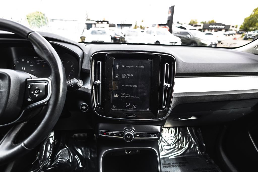 Used 2019 Volvo XC40 T5 Momentum AWD/4WD image 22