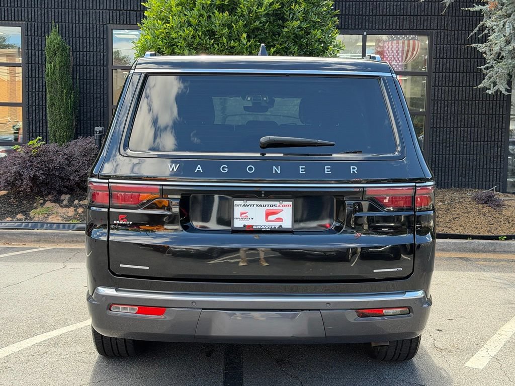 Used 2022 Jeep Wagoneer Series II AWD/4WD image 14