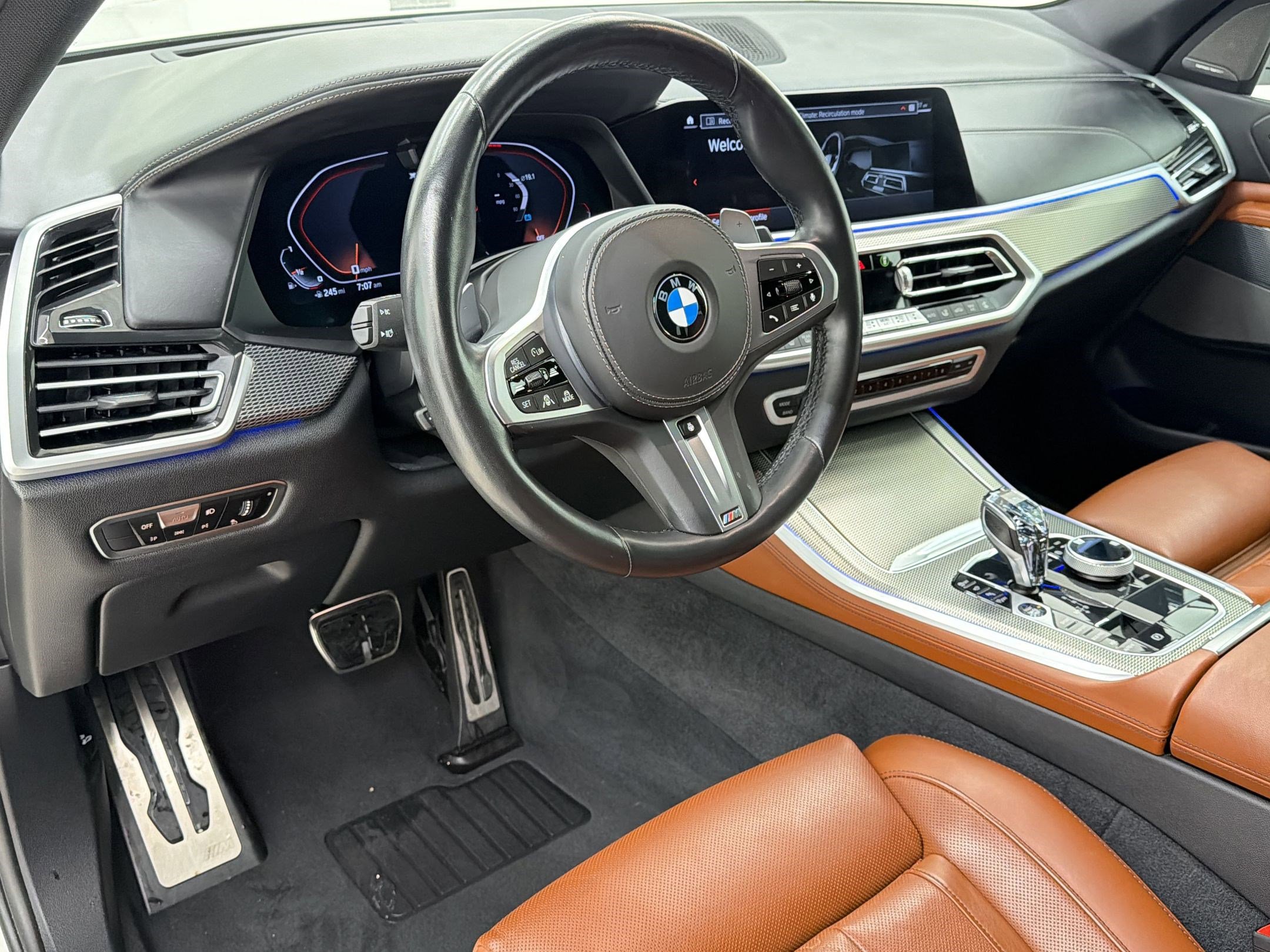 Used 2022 BMW X5 M50i w/ Executive Package AWD/4WD image 4