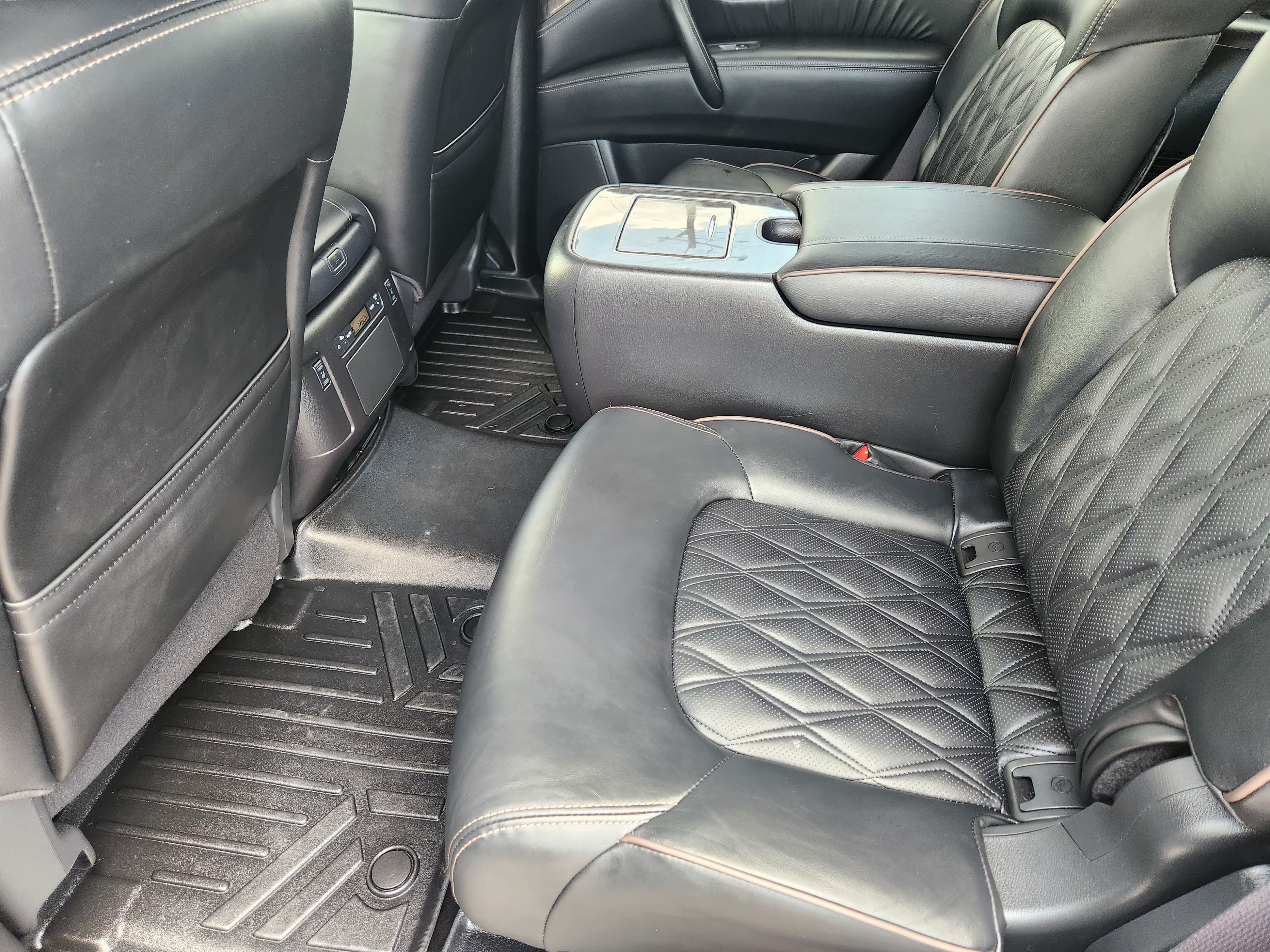 Used 2024 Nissan Armada Platinum w/ Captain's Chairs Package AWD/4WD image 30