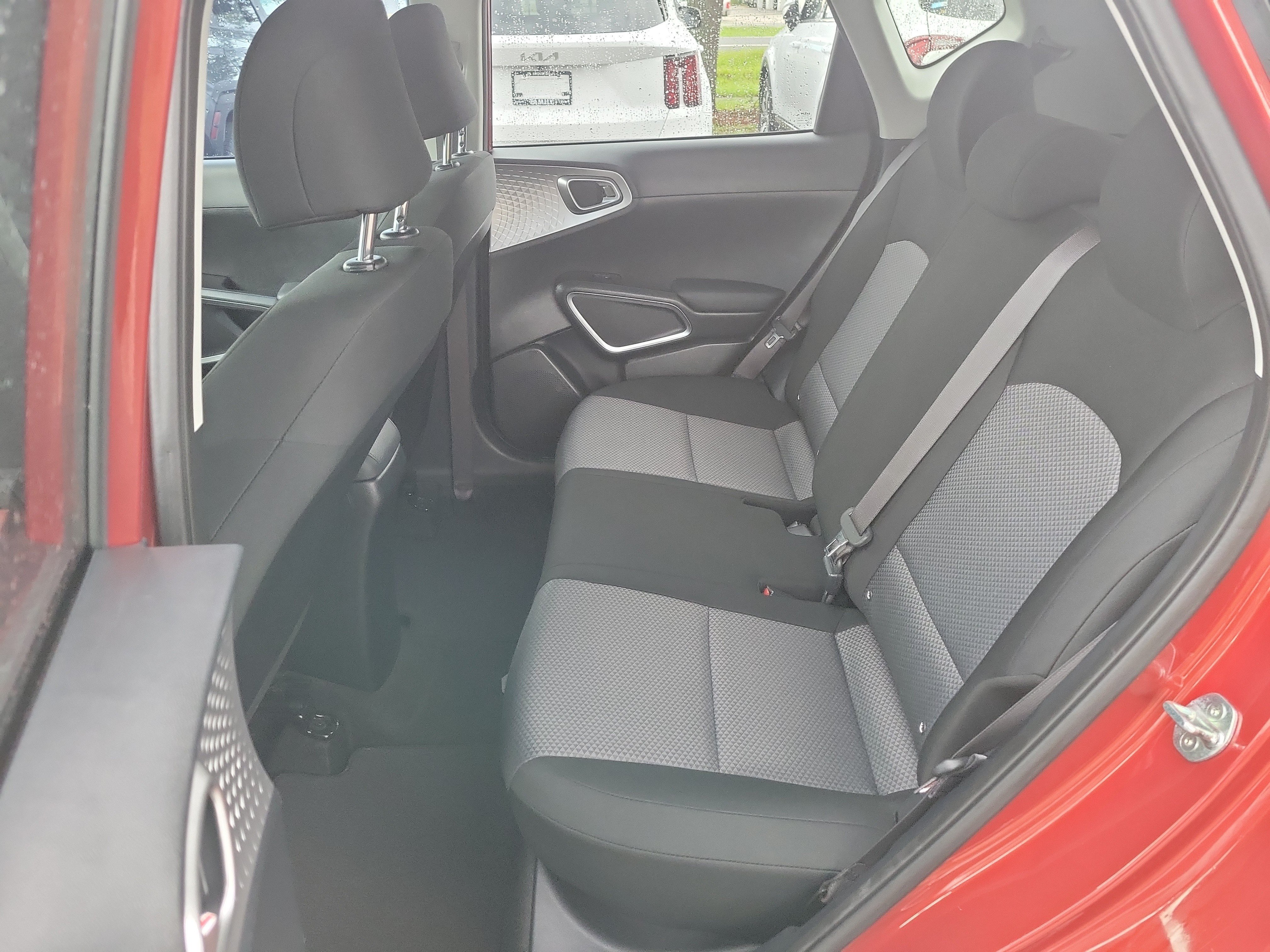 Certified 2022 Kia Soul LX FWD image 15