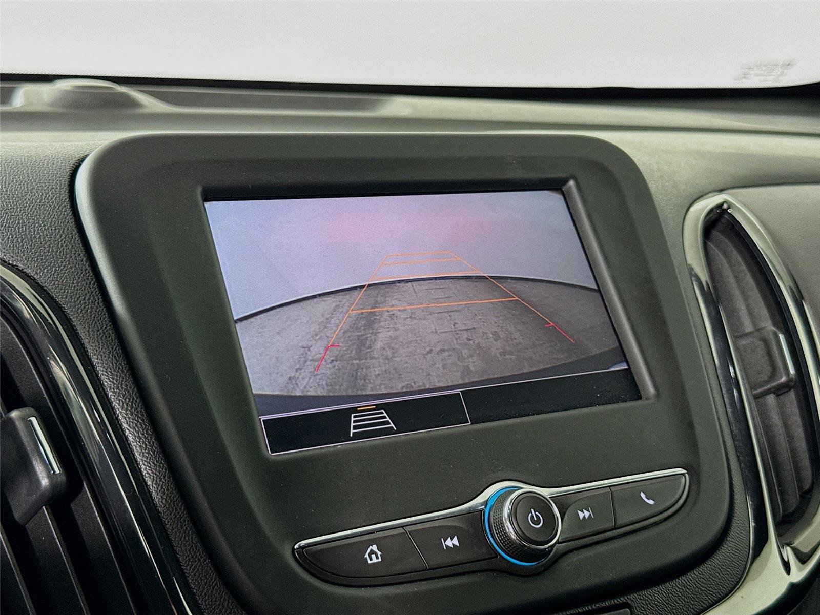 Used 2023 Chevrolet Equinox RS AWD/4WD image 14